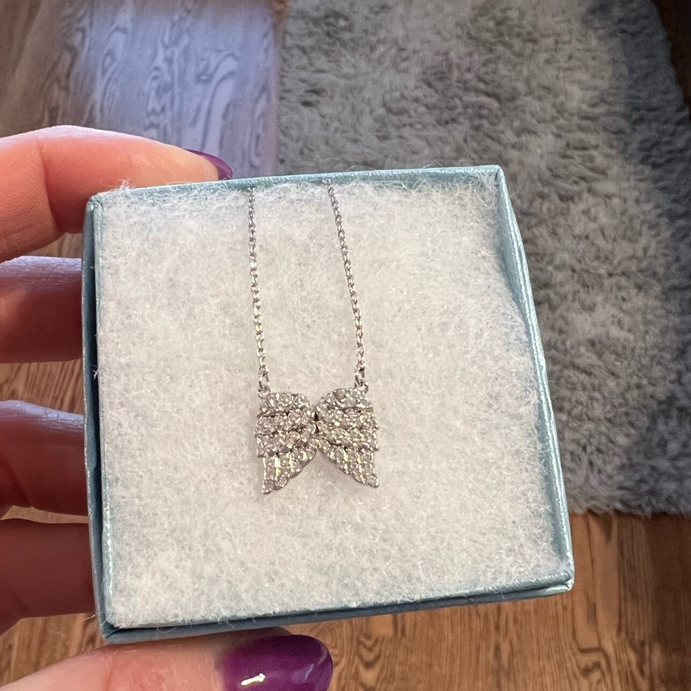 Touchstone crystal necklace